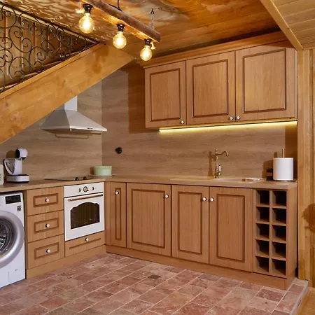 Луксозна вила търтефф Несебър