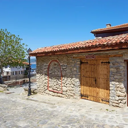 търтефф Villa Nessebar