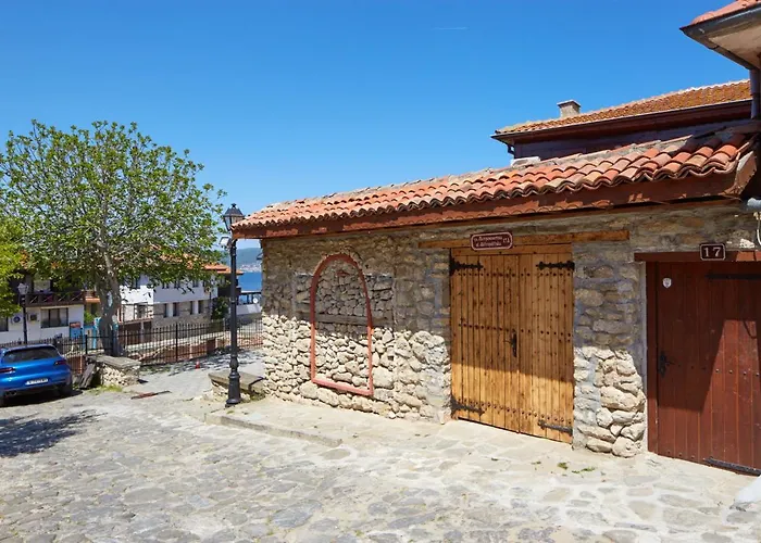 търтефф Villa Nesebar